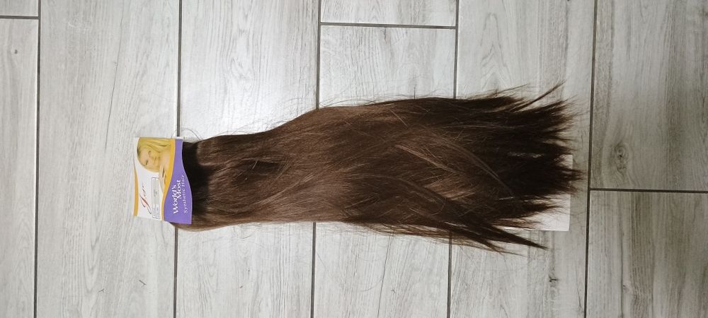 Przedłużki syntetyczne włosy doczepiane na zatrzaski