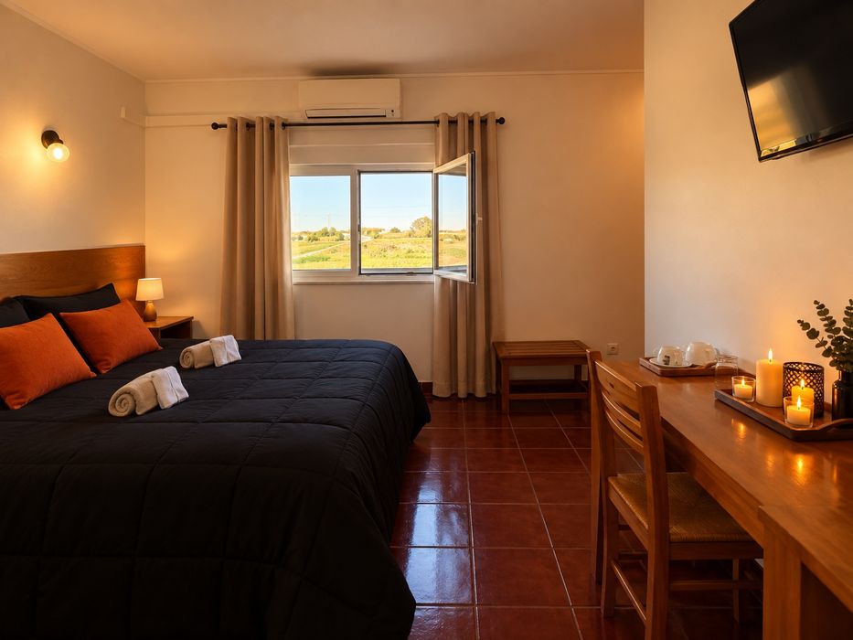 Alugo quarto privado