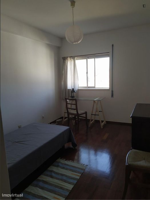 Quarto - localizado em Norton de Matos Coimbra