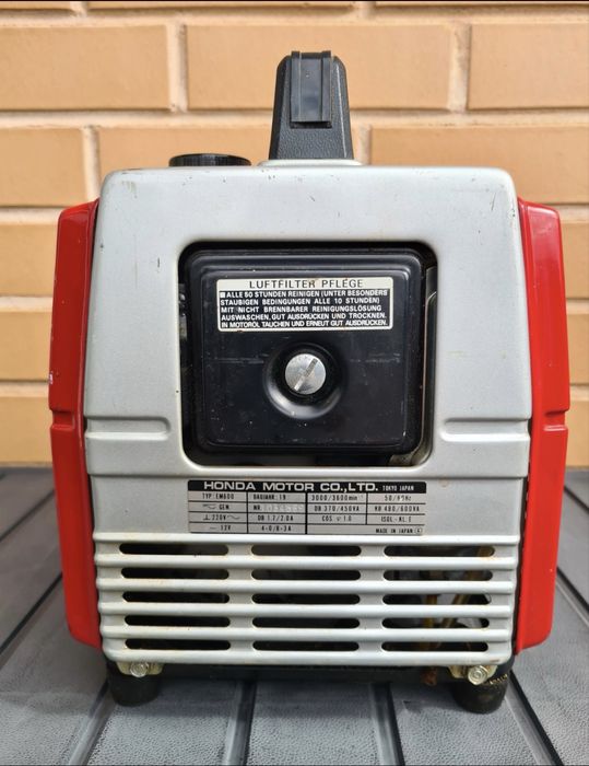 Генератор Honda EM 600