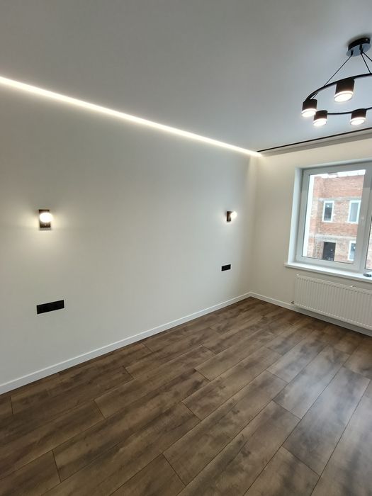 Сучасний таунхаус з дизайнерським ремонтом у Крихівцях — 118 м²