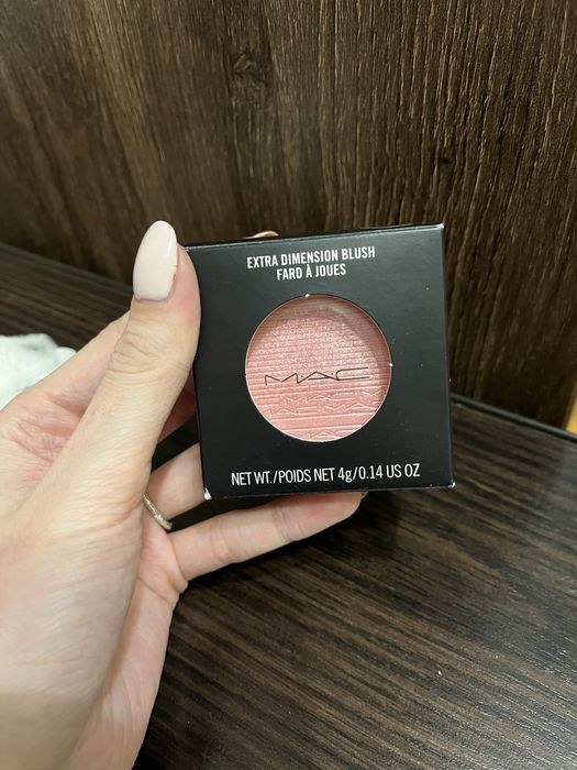 Румʼяна MAC Into the Pink