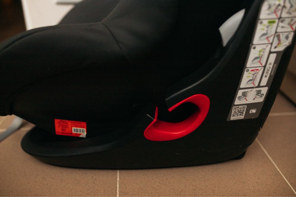 Дитяче автокрісло Britax romer king 2