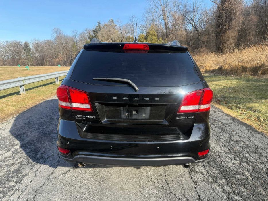 Dodge Journey      2015