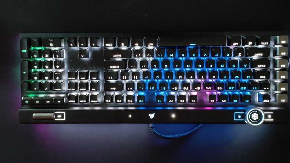 Klawiatura Corsair K100 OPTX
