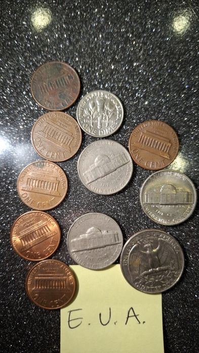 Moedas antigas colecionáveis