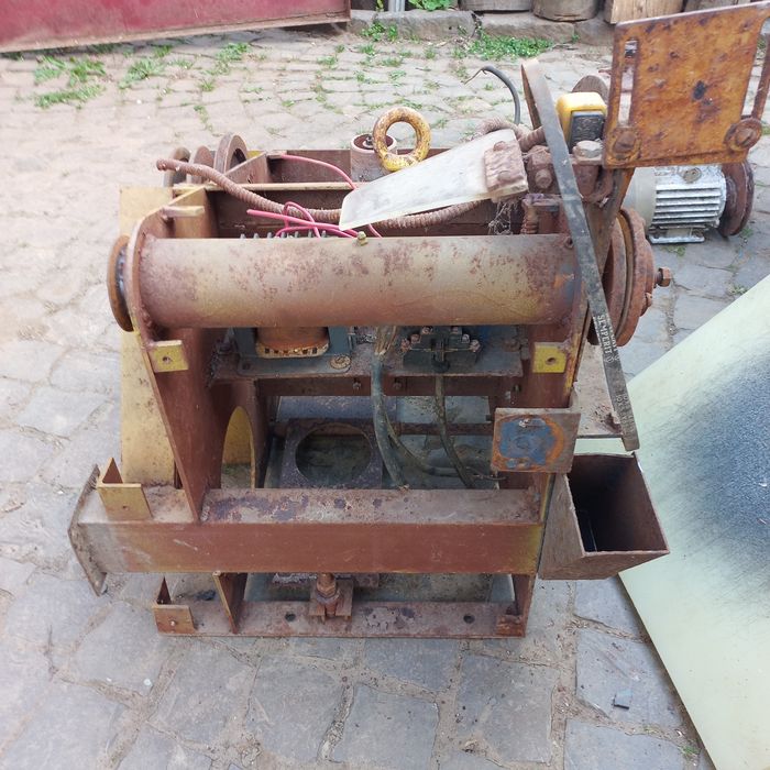 Продам заточний заводський станок