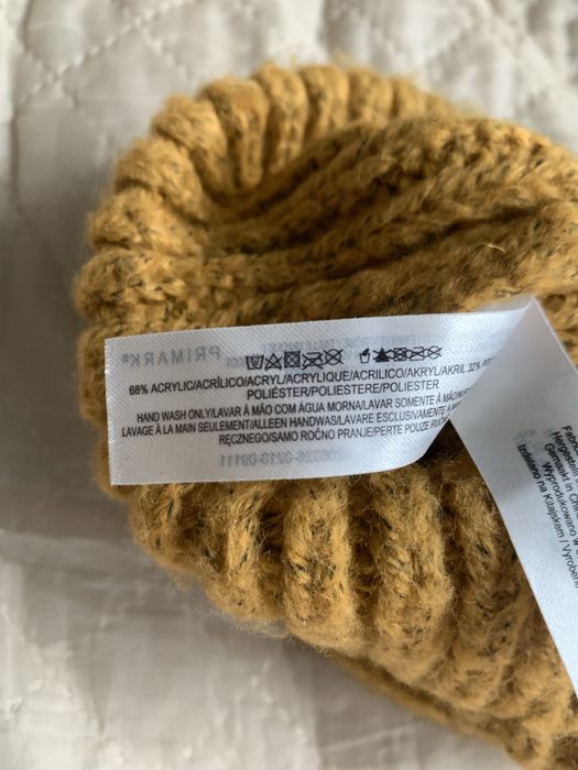 Шапка primark оранжева