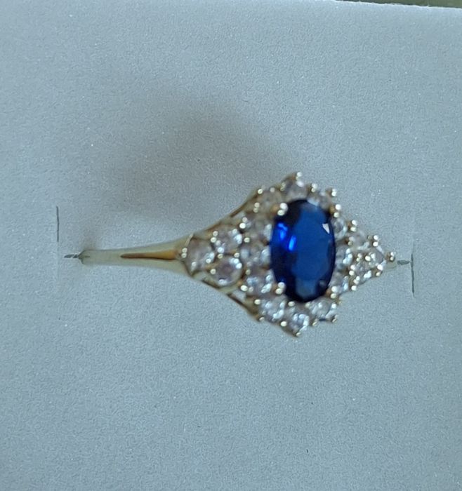 Złoty pierścionek próba 585