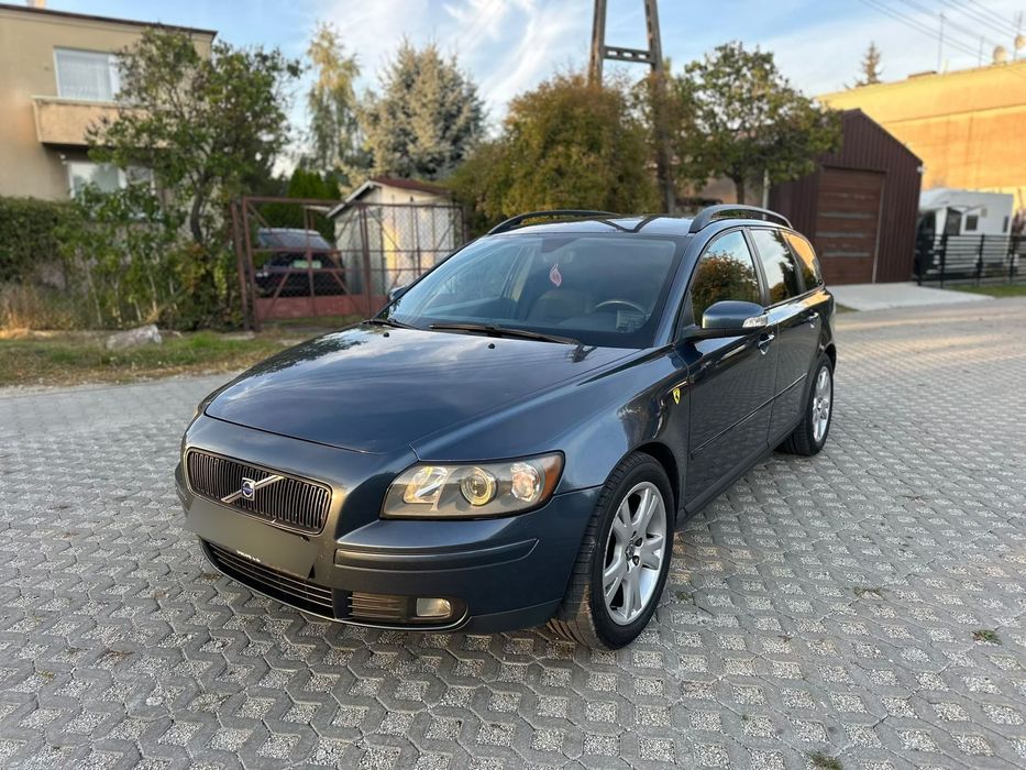 Volvo V50