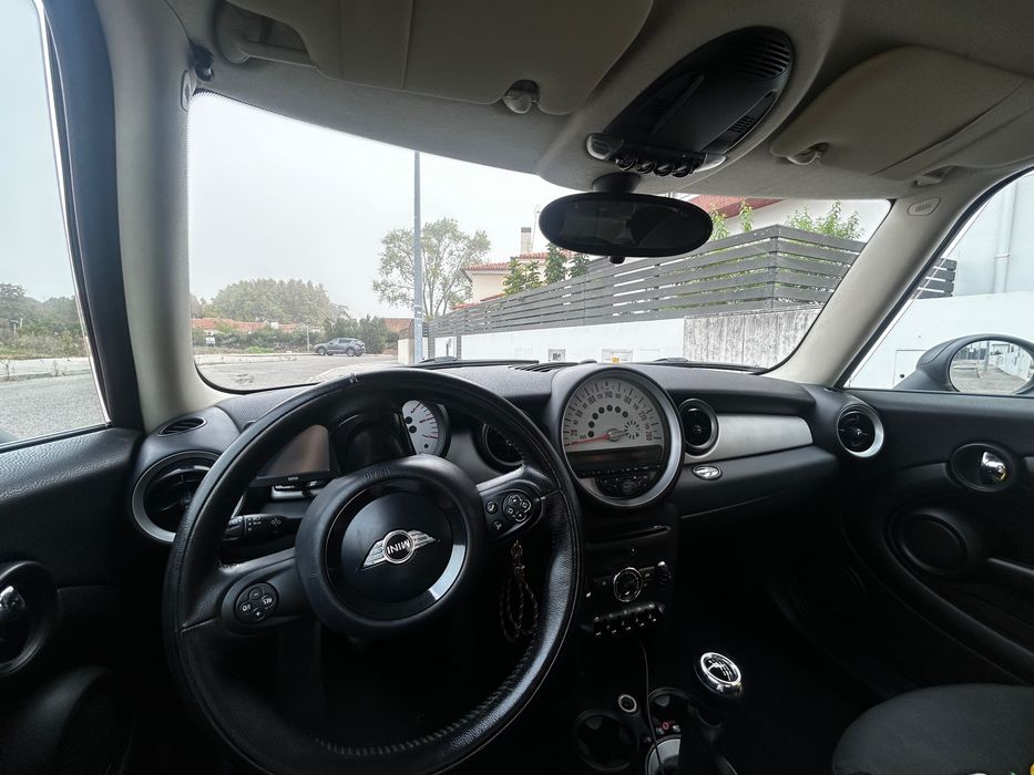 Mini D ótimo estado