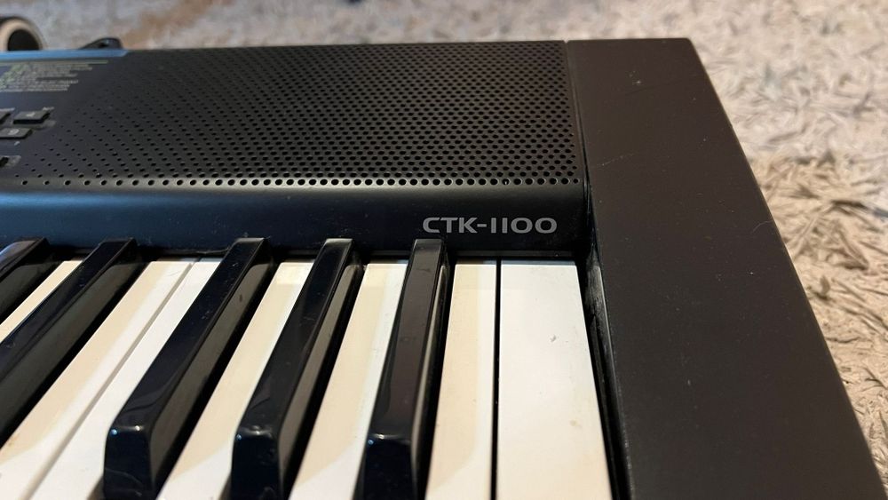 Teclado Casio CTK-1100 (NOVO PREÇO))