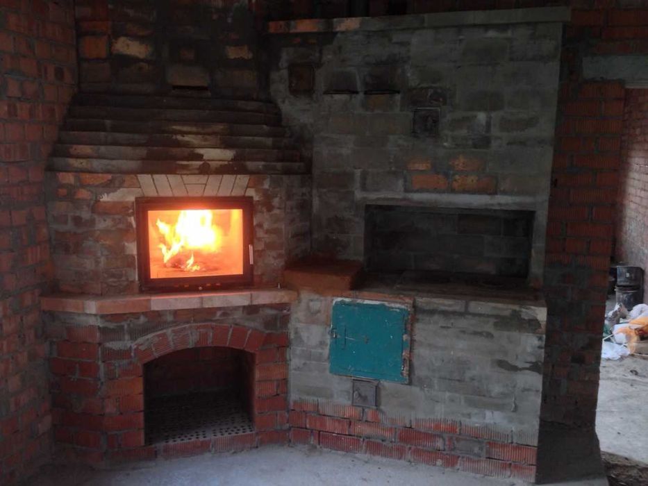 Дверцы чугунные топочные  со стеклом для печей и каминов