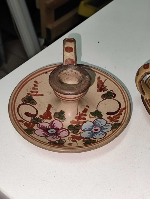 Antigo Par de castiçais em ceramica do algarve pintados a mao