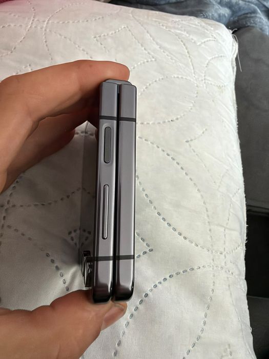 Samsung z flip 5
