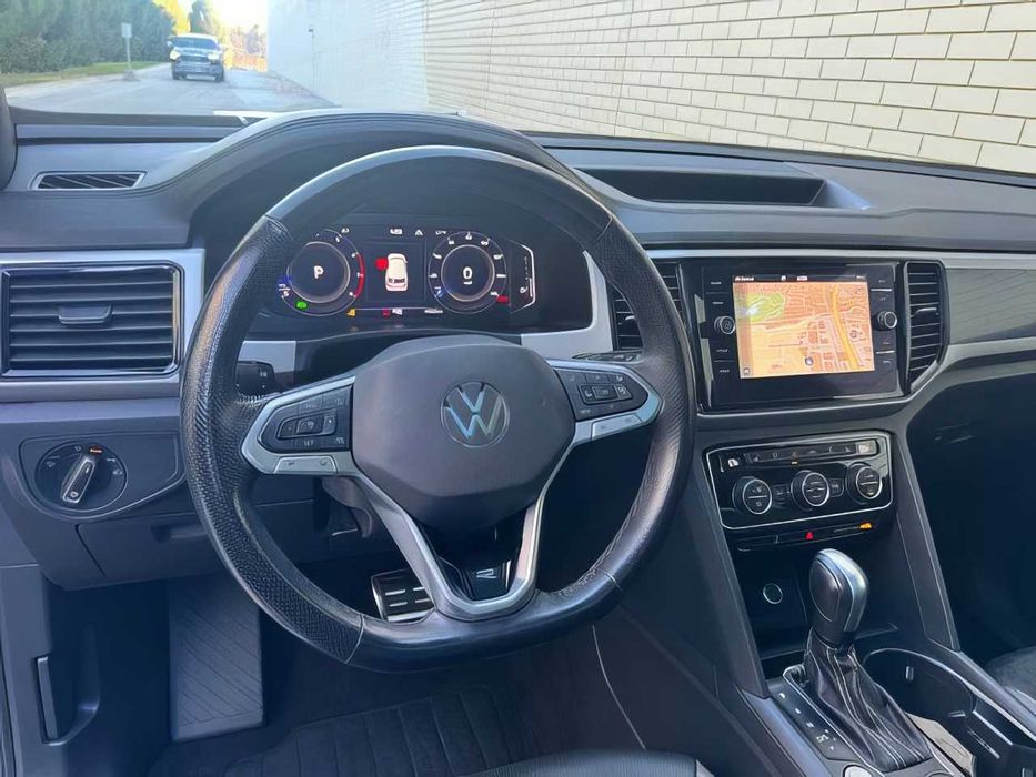 Volkswagen Atlas      2022