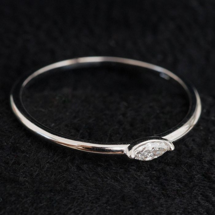 Pierścionek z diamentem białe złoto 14kt/585