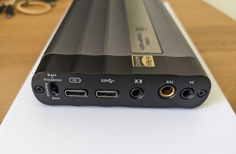 ЦАП із підсилювачем для навушників iFi xDSD Gryphon