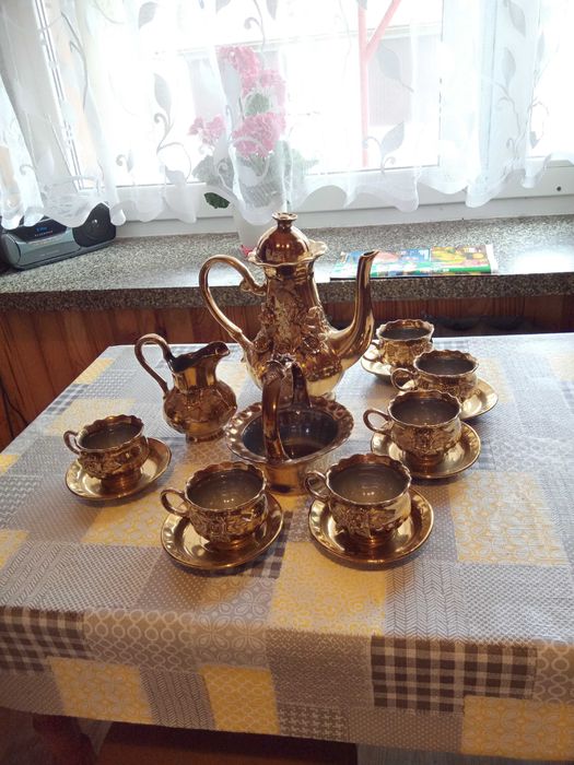 Zastawa zestaw kawowy filiżanki ROSYJSKI ZESTAW FILIZANEK CUKIERNICA