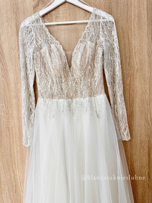 Suknia ślubna Ovida tiulowa literka a brokatowa rękawy POPRAWKI GRATIS