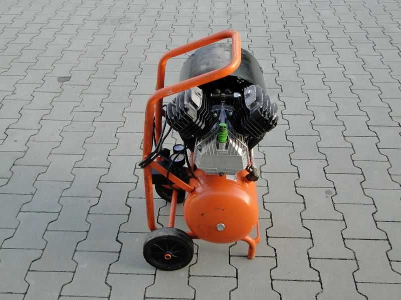 Kompresor Sprężarka FIAC PROFESJONALNY 2 TŁOKI V mocny Germany