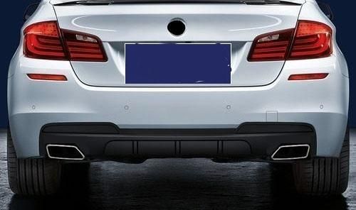 Difusor com Ponteiras Bmw Série 5 F10 F11 (2010 a 2017) Look 550D