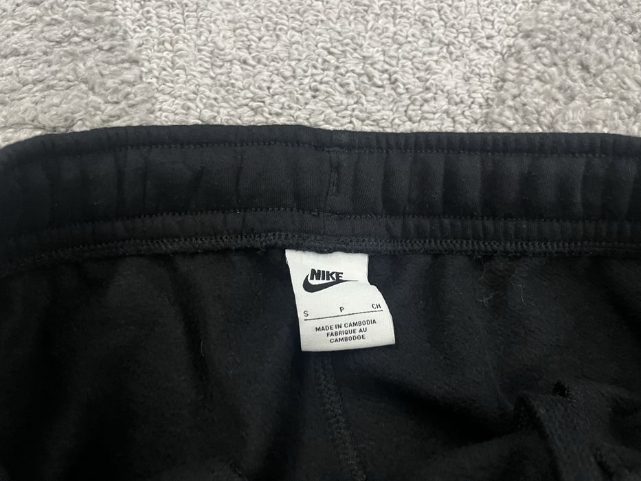 Spodnie dresowe Nike rozm. S
