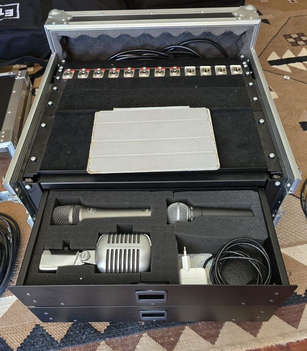 Soundcraft UI12 + Rack