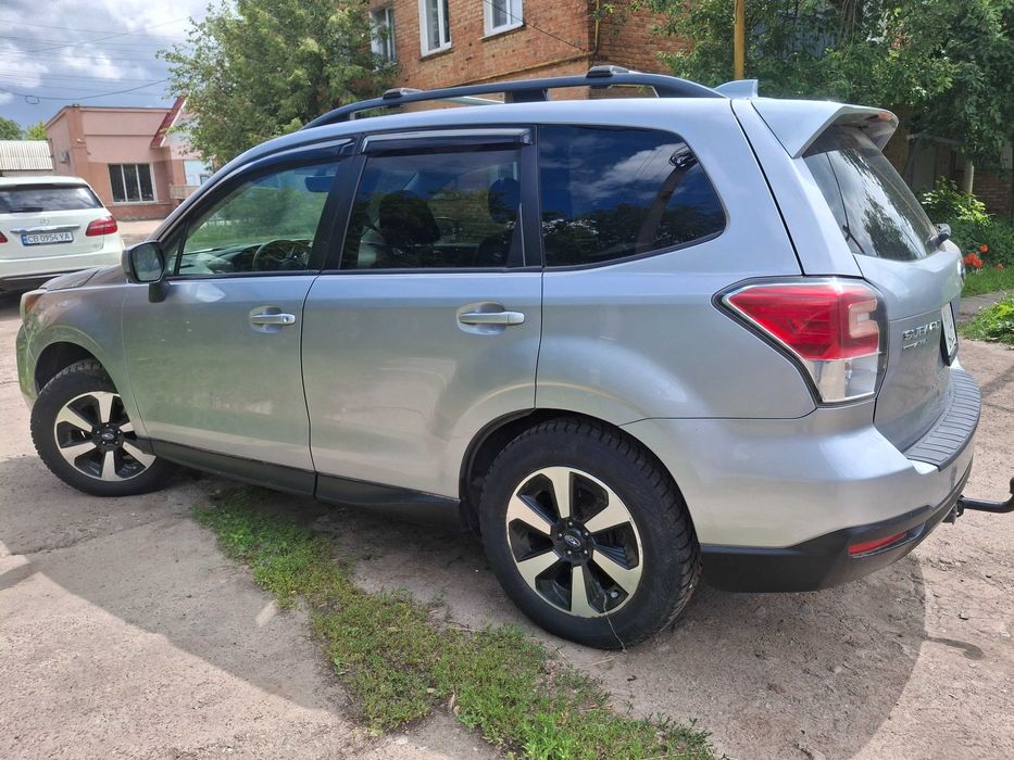Subaru Forester 2016 рік
