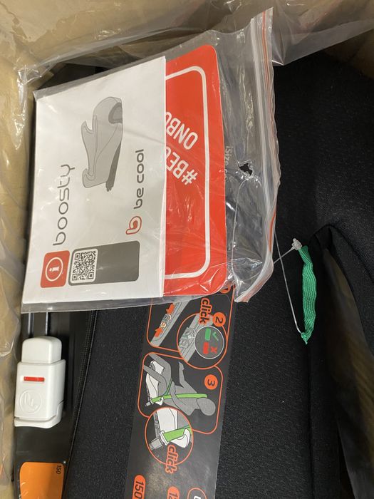 Assento crianca com isofix NOVO NA CAIXA