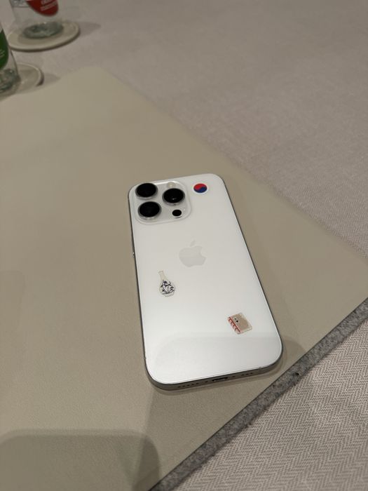 iPhone 16 Pro 128Gb Titanio Natural (Branco) Desbloqueado