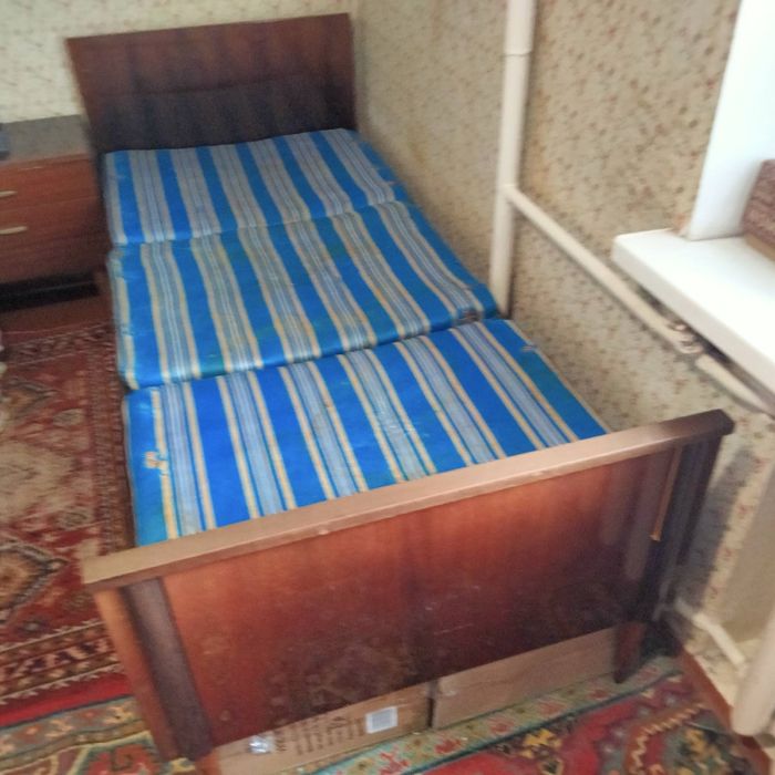 Ліжко ( кровать )