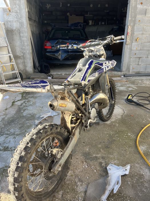 Husqvarna wr125 matriculada