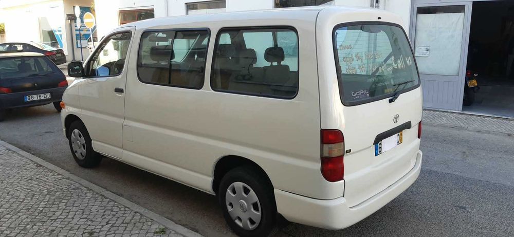 Toyota Hiace de 9 Lugares Excelente — photo 4