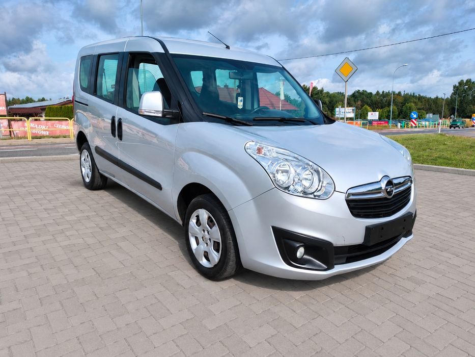 OPEL COMBO 1.6 DIESEL 105 KM z 2013!! 6 BIEGÓW!! TEMPOMAT!!! NISKI Udokumentowany Przebieg 176 TYŚ!!!