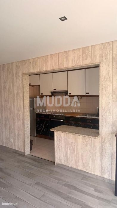 Apartamento T2 para Arrendamento – Zona Escolar de Ovar