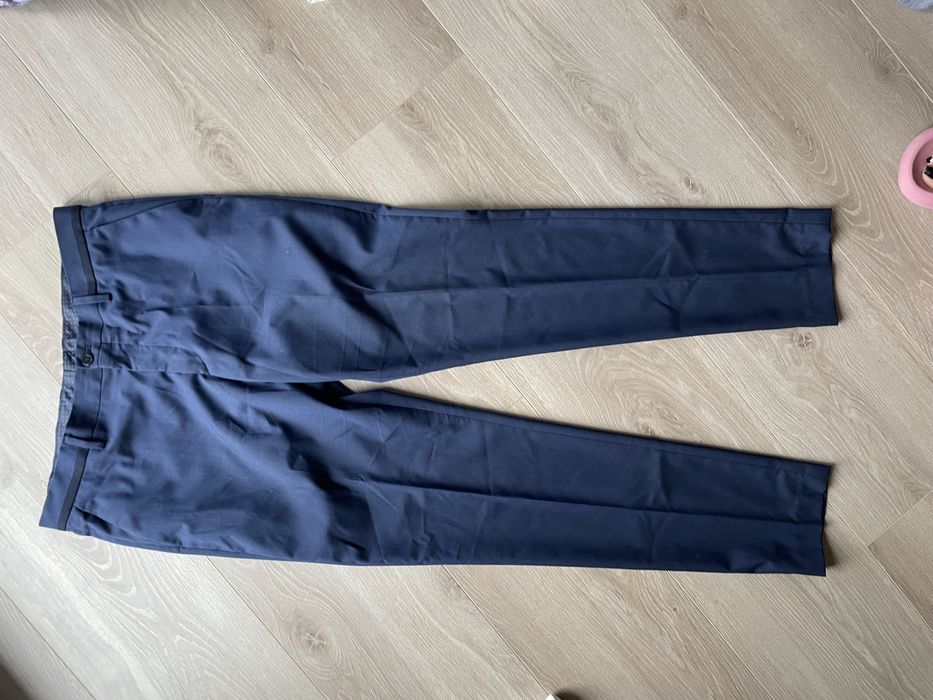 Garnitur granatowy z zary rozmiar eur 40