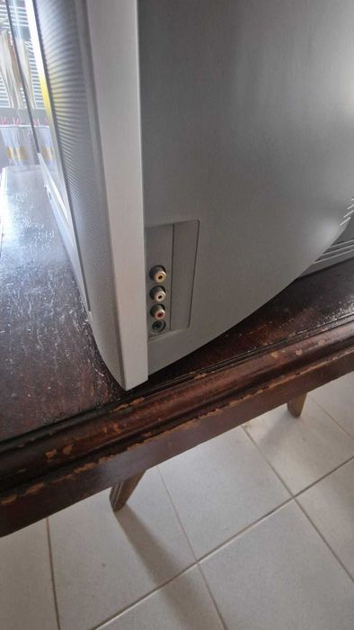 Televisão Philips 16:9