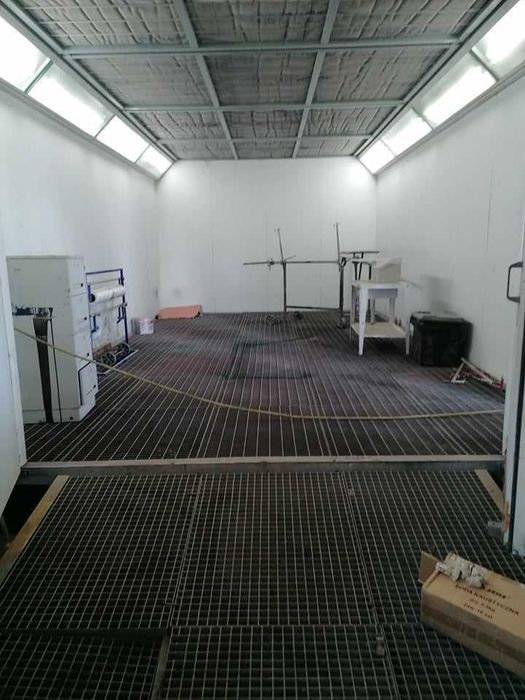 na sprzedaż LAKIERNIA