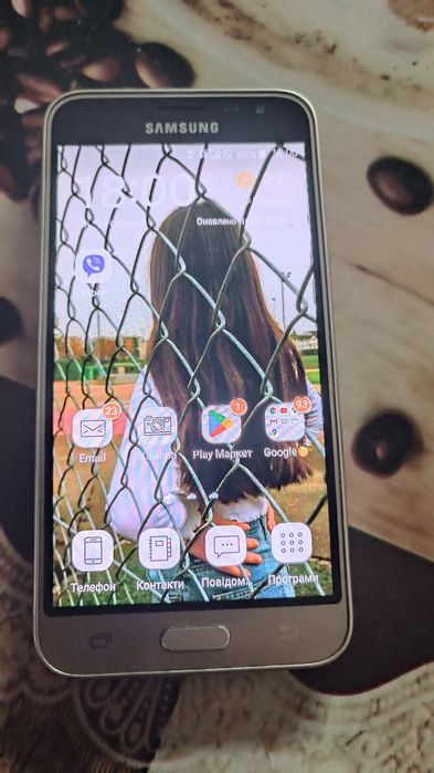 Samsung  galaxy J3