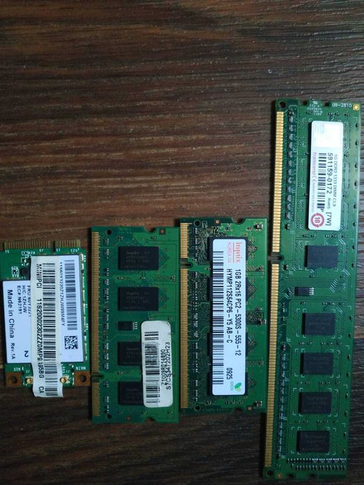 Оперативная памя hynix для ноутбуков ,ddr2,ddr3,1gb