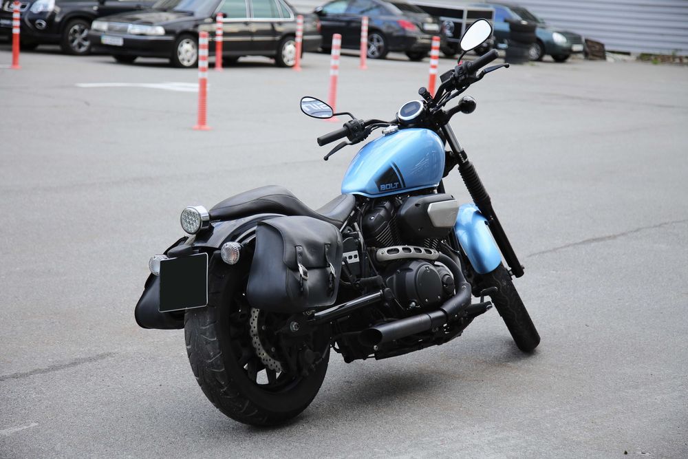 Продам мотоцикл Yamaha XVS 950 CU