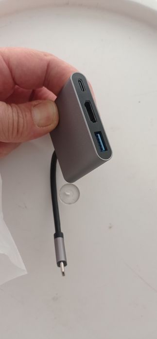 Adaptador USB C/HDTV novo