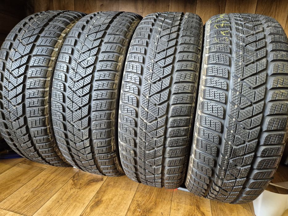 215/50/19 Pirelli komplet zima 7,7mm 20r