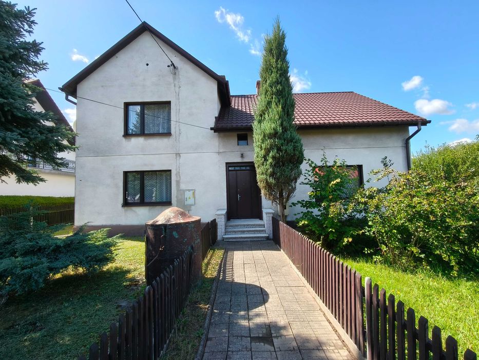 Dom z dużą działką 2104 m² i zabudowaniami – Skrbeńsko, ul. Piotrowicka