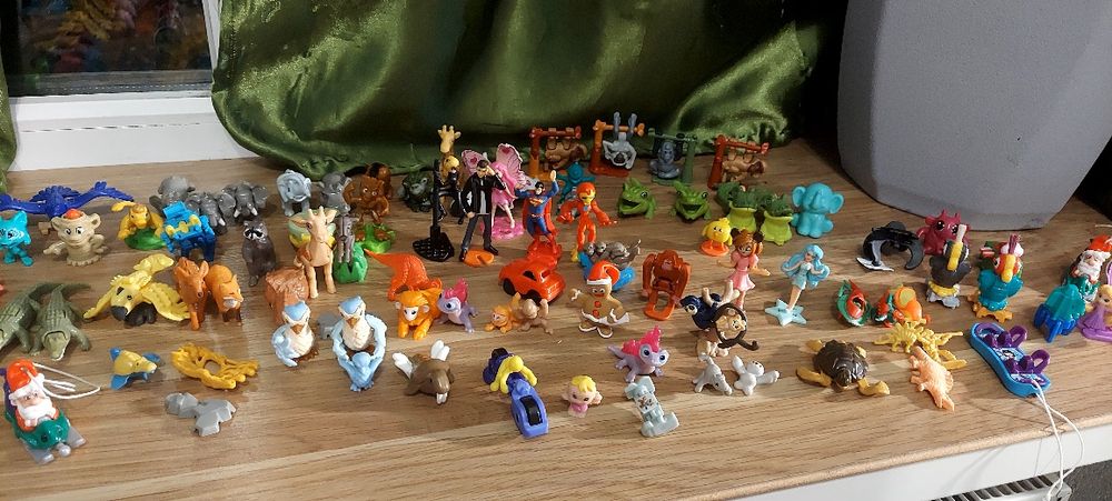 Іграшки   кіндер