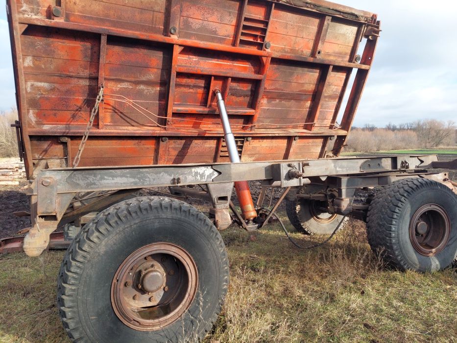 Прицеп тракторний 2 ПТС 6