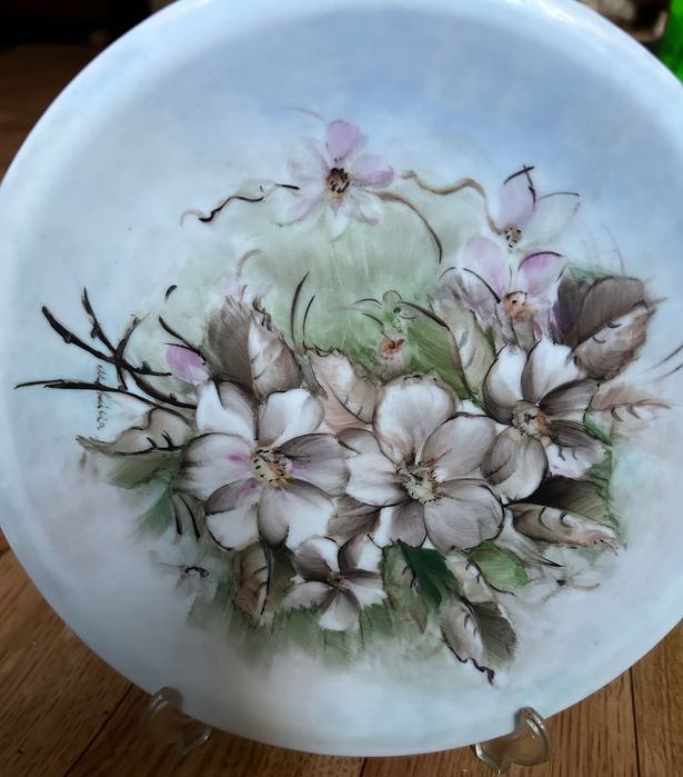 Prato decorativo com apoio