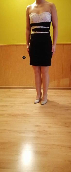 Sukienka ołówkowa rozmiar S