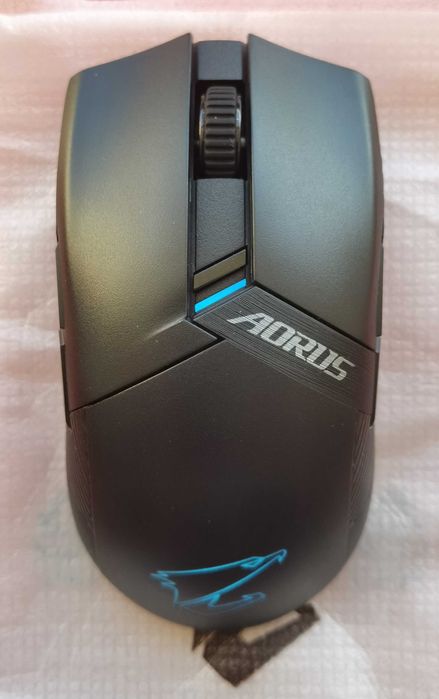 игровая мышь GIGABYTE AORUS M6 новая